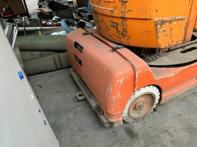 2000 grove toucan 1100 a hoogwerker - afbeelding 15 van  15