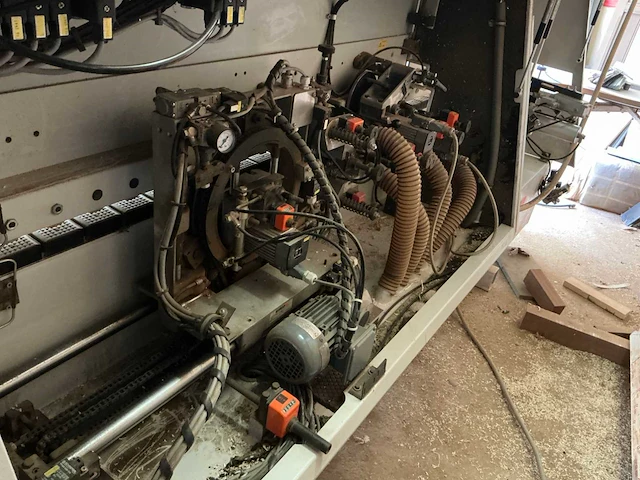 2000 holzher sprint 1411 pvc kantaanlijmmachine - afbeelding 8 van  16