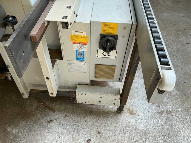 2000 holzher sprint 1411 pvc kantaanlijmmachine - afbeelding 15 van  16