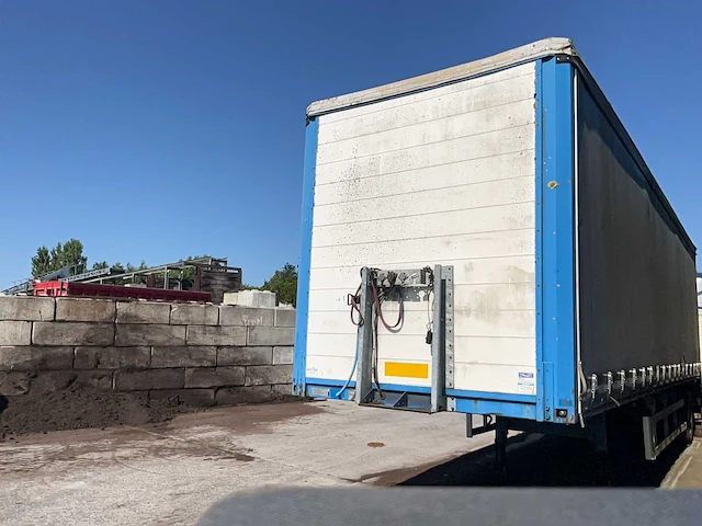 2000 hrd trailer - afbeelding 13 van  21