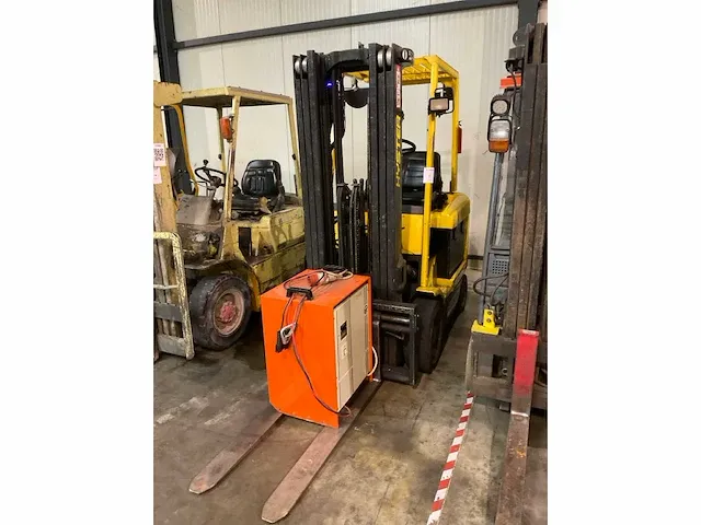 2000 hyster e2.50cm vorkheftruck - afbeelding 2 van  9