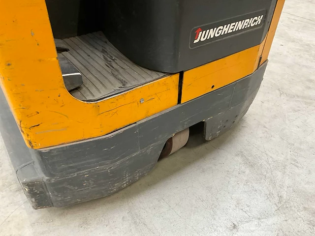 2000 jungheinrich etv 114 reach-truck - afbeelding 11 van  28