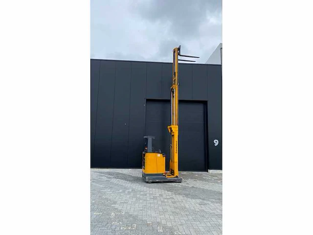 2000 jungheinrich etv 114 reach-truck - afbeelding 14 van  28
