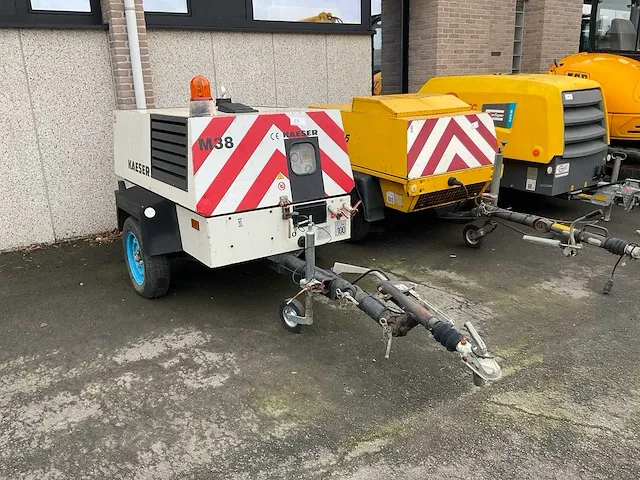2000 kaeser m 38 luchtcompressor - afbeelding 1 van  9