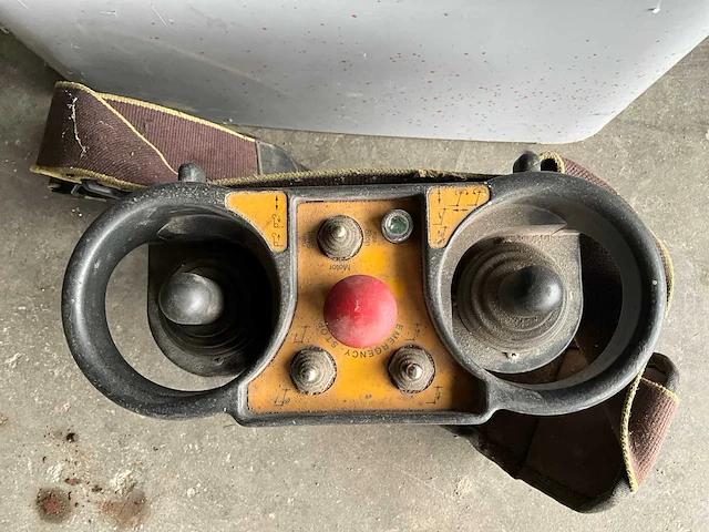 2000 klaas k-18-27 telescopische kraan - afbeelding 2 van  59