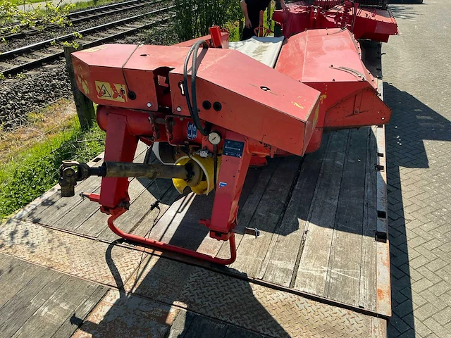 2000 kuhn fc 283 schijvenmaaier - afbeelding 8 van  13