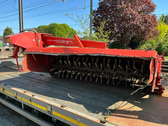 2000 kuhn fc 283 schijvenmaaier - afbeelding 12 van  13