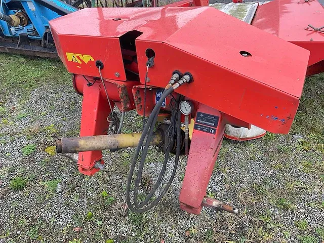 2000 kuhn fc283 lift control schijvenmaaier met kneuzer - afbeelding 10 van  12