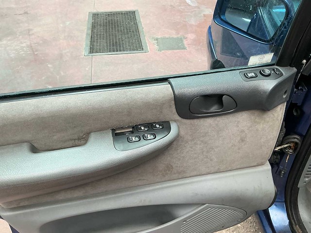 2000 lancia z 2.0 diesel personenauto - afbeelding 14 van  40