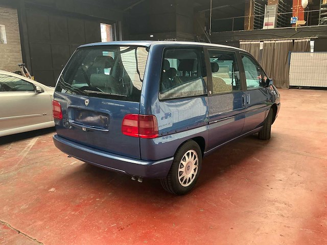 2000 lancia z 2.0 diesel personenauto - afbeelding 36 van  40