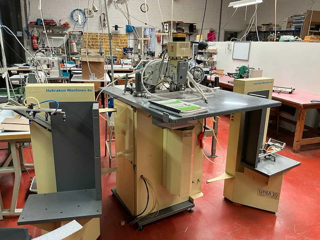 2000 linea20-pfaff matica99 volautomatische leder naaimachine - afbeelding 8 van  15