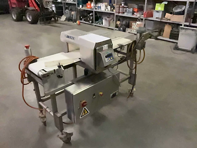 2000 lock met 30+ metaaldetector - afbeelding 6 van  18