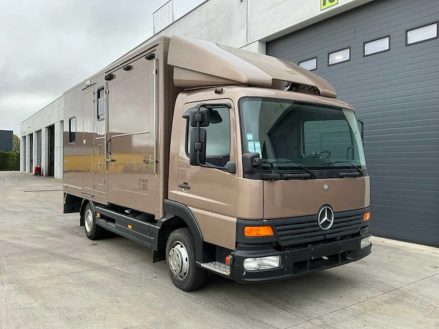 2000 mercedes-benz 815 paardenwagen - afbeelding 23 van  67