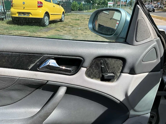 2000 mercedes-benz clj320 personenauto - afbeelding 14 van  32