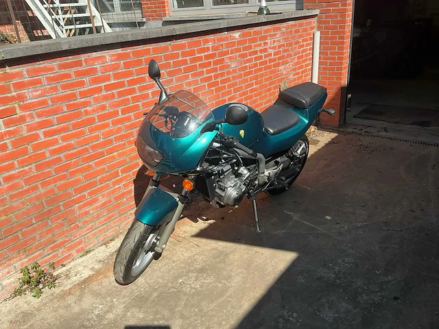2000 muz scorpion sport motorfietsen - afbeelding 1 van  10