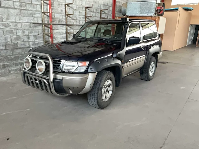 2000 nissan patrol gr td6 intercooler - lichte vracht - afbeelding 1 van  28