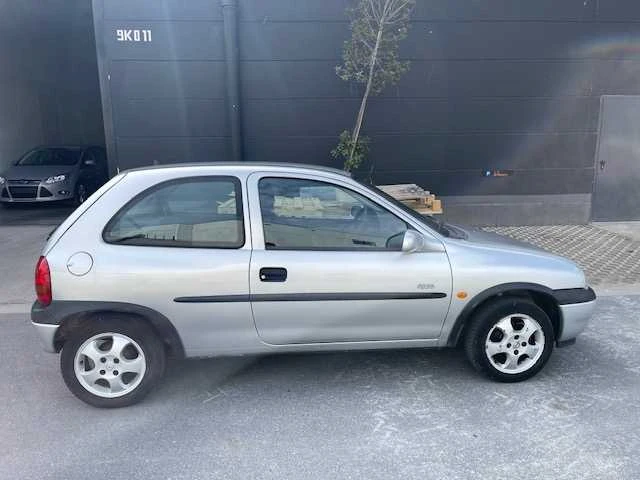 2000 opel corsa personenauto 105.300km - afbeelding 23 van  28