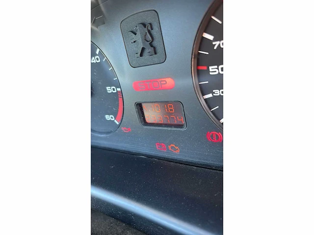 2000 peugeot 406 hdi personenauto - afbeelding 39 van  44