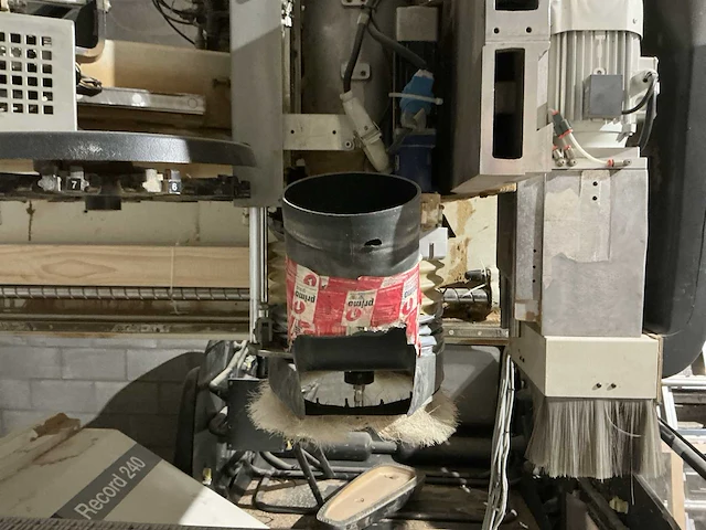2000 scm record 240 cnc-bewerkingscentra - afbeelding 20 van  22