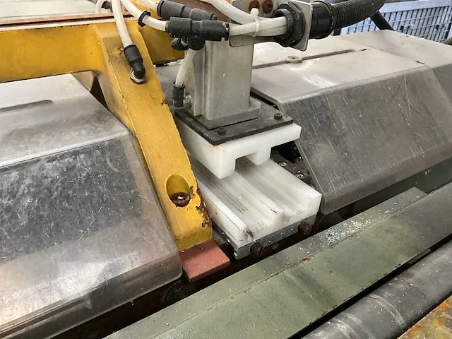 2000 soenen gzp glaslattenzaagmachine - afbeelding 10 van  12