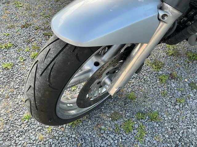 2000 suzuki wva9 motorfiets - afbeelding 25 van  26