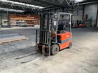 2000 toyota fbmf25 vorkheftruck - afbeelding 1 van  15