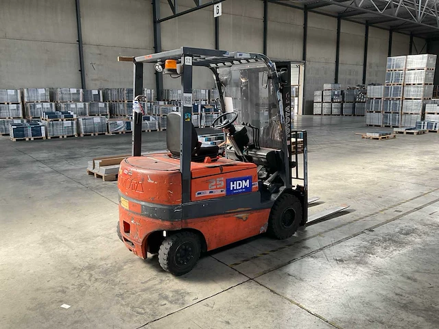 2000 toyota fbmf25 vorkheftruck - afbeelding 11 van  15
