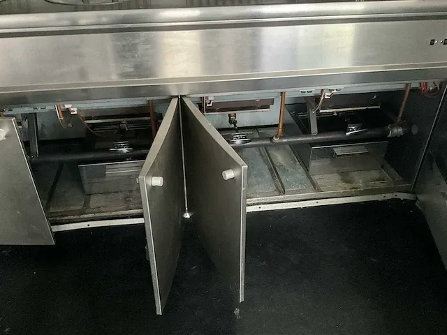 2000 verdonk foodtruck aanhangwagen - afbeelding 4 van  21