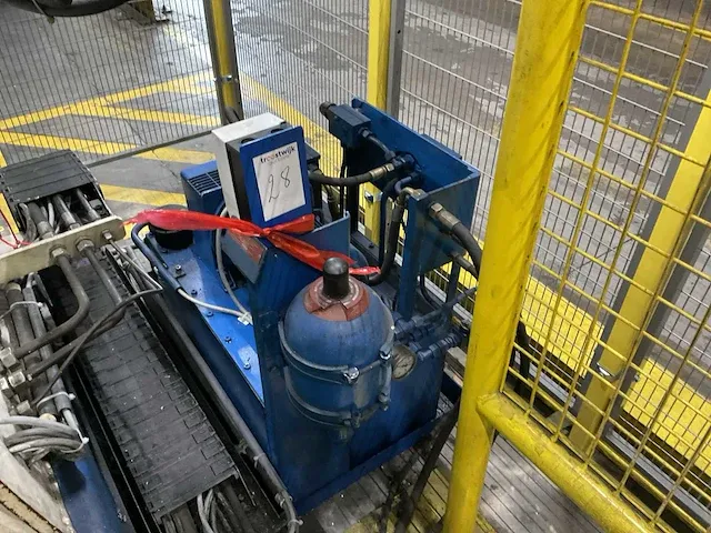 2000 winter 9.35.039.015 hydraulische decoiler met aanvoerwagen (c) - afbeelding 8 van  11