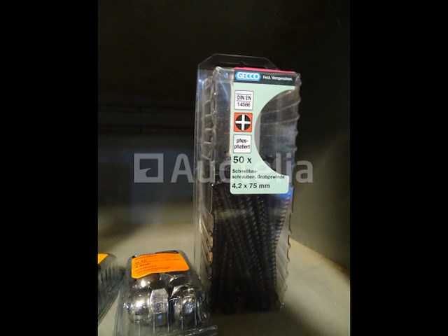 20.000 (+/-) diverse bevestigingsmiddelen - afbeelding 6 van  39