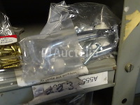 20.000 (+/-) diverse bevestigingsmiddelen - afbeelding 24 van  39