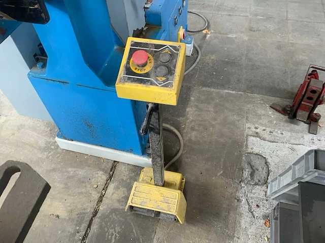 2001 akyapak akm 400/4 rolmachine (bordeuse) - afbeelding 3 van  10