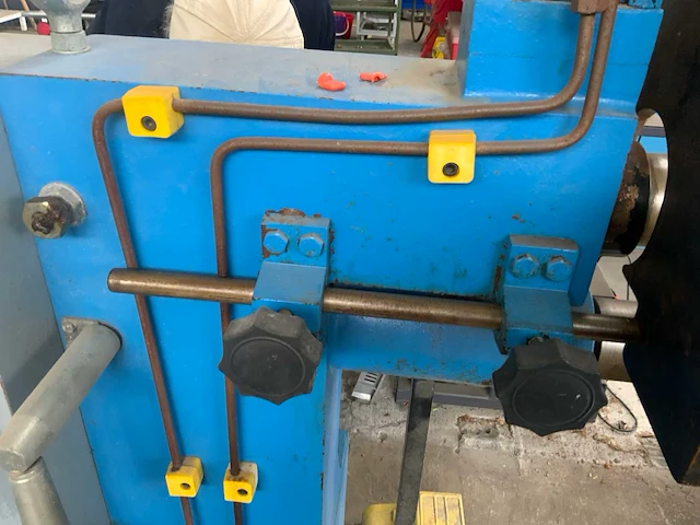 2001 akyapak akm 400/4 rolmachine (bordeuse) - afbeelding 6 van  10