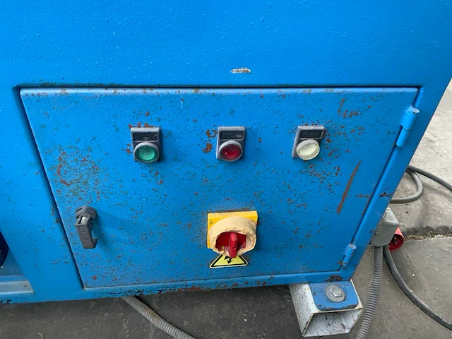 2001 akyapak akm 400/4 rolmachine (bordeuse) - afbeelding 9 van  10