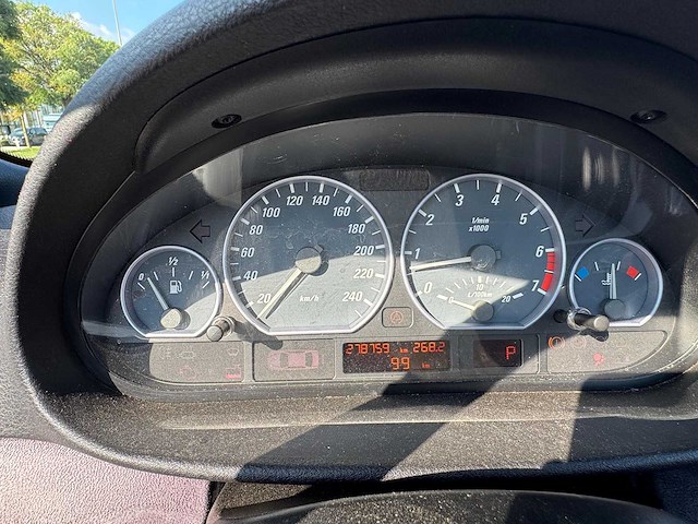 2001 bmw e46 (346r) 330 cabrio - afbeelding 9 van  48