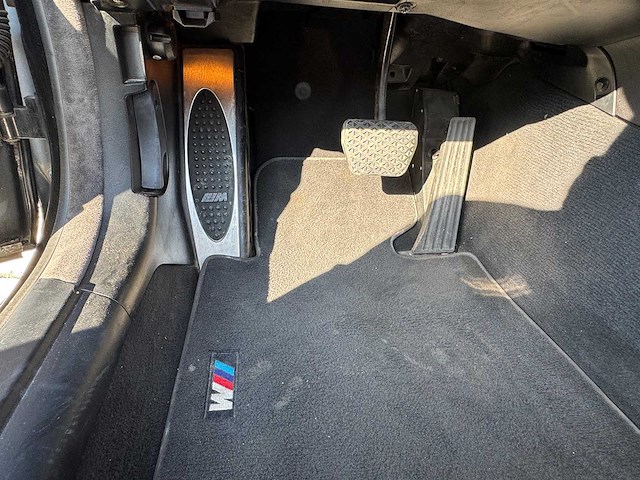 2001 bmw e46 (346r) 330 cabrio - afbeelding 36 van  48