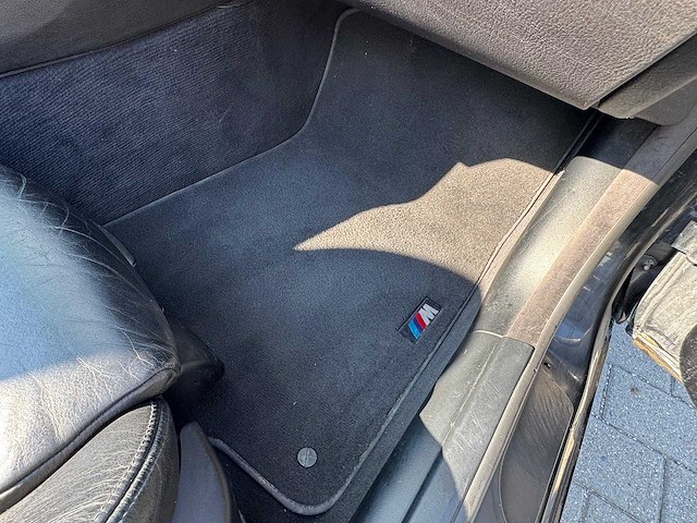 2001 bmw e46 (346r) 330 cabrio - afbeelding 41 van  48