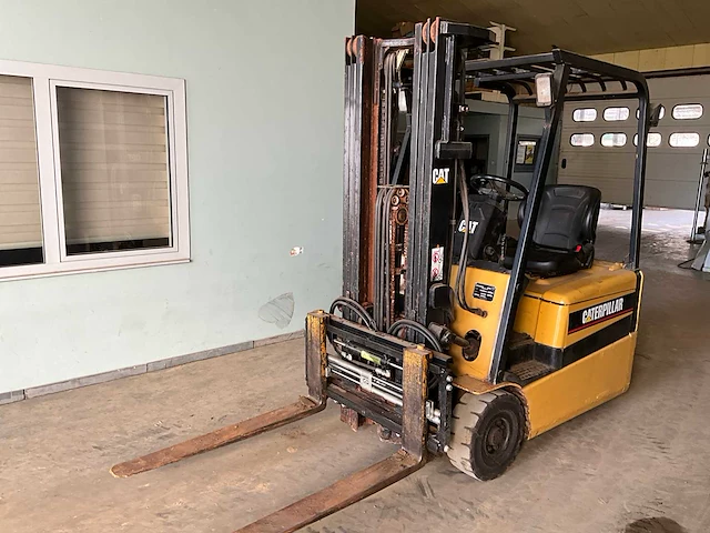 2001 caterpillar ep16kt vorkheftruck electrisch - afbeelding 1 van  12