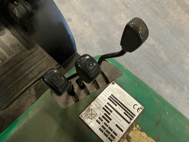 2001 daewoo d40sc-2 vorkheftruck - afbeelding 6 van  25