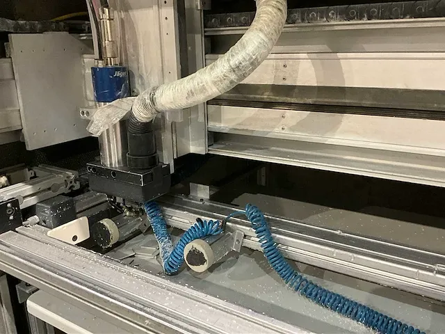 2001 emc kosy 2 special cnc freesmachine - afbeelding 2 van  8