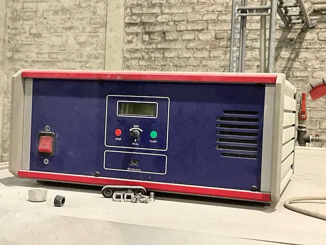 2001 emc kosy 2 special cnc freesmachine - afbeelding 8 van  8