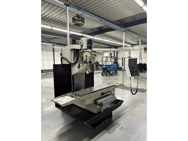 2001 falcon chevalier 2040mb cnc bewerkingscentrum - afbeelding 4 van  6