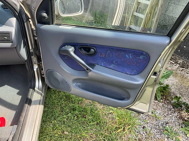2001 fiat palio weekend - afbeelding 14 van  28