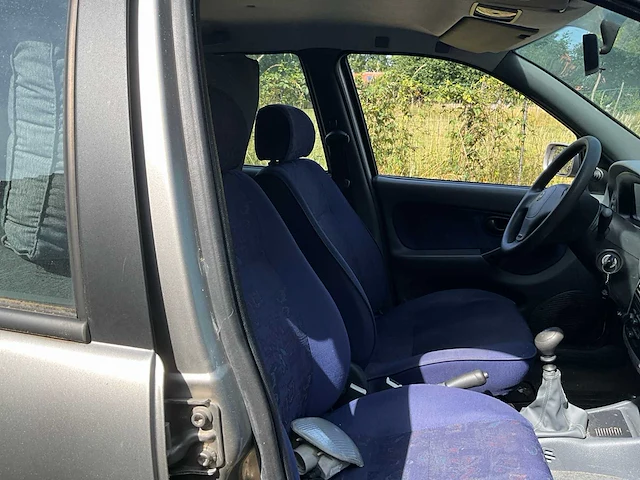 2001 fiat palio weekend - afbeelding 18 van  28