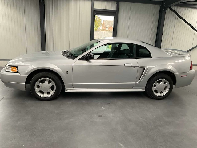 2001 ford mustang v6 3.8l - afbeelding 12 van  24