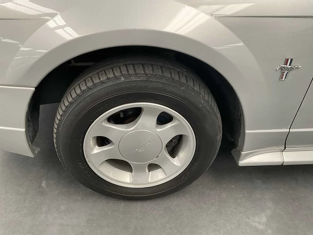 2001 ford mustang v6 3.8l - afbeelding 24 van  24