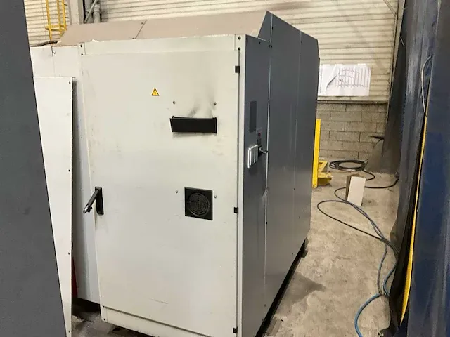 2001 hermle u-630-s cnc bewerkingscentrum - afbeelding 20 van  24