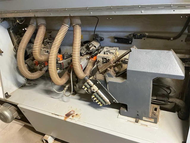 2001 holzher sprint 1310-1 kantenlijmmachines - afbeelding 9 van  17