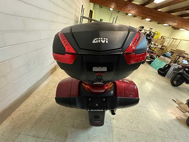2001 honda nt650v deauville motorfiets - afbeelding 11 van  28