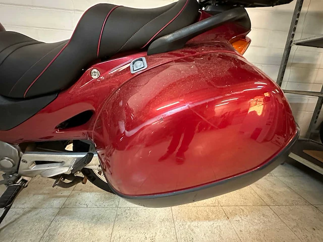 2001 honda nt650v deauville motorfiets - afbeelding 17 van  28